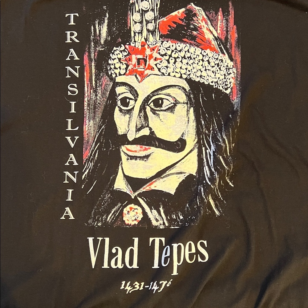 Black Vlad Tepes Impaler Graphic T-Shirt XL